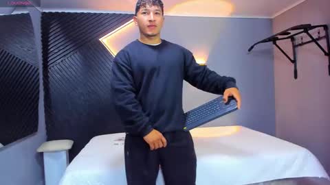 horny_nick18 online show from March 29, 11:21 am