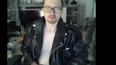 horny_sexy_1 online show from June 12, 1:15 am