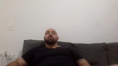 Snapshot of hornybastardmanx chatting on May 25, 12:11 pm hornybastardman online show from May 25, 12:11 pm