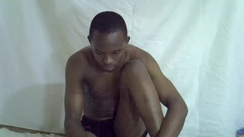 Snapshot of hornybeb36 chatting on November 17, 6:41 am hornybeb36 online show from November 17, 6:41 am