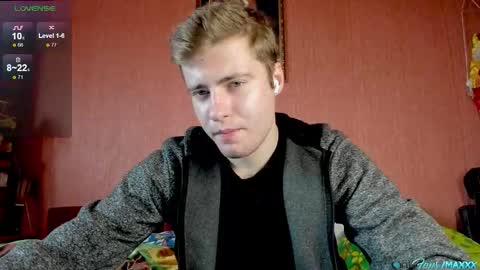 Snapshot of hornyblondieboyy chatting on October 28, 10:41 am Max online show from October 28, 10:41 am