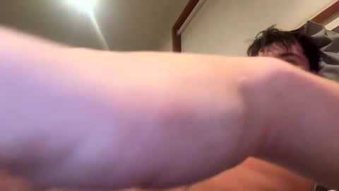hornyboi186 online show from June 4, 12:00 pm