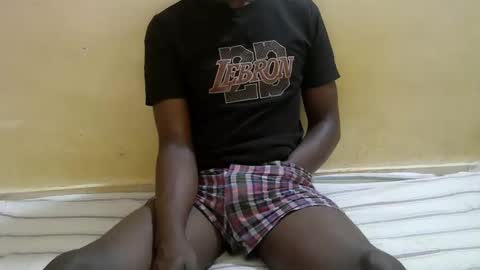 Snapshot of hornyboy9102003 chatting on February 22, 11:58 pm hornyboy9102003 online show from February 22, 11:58 pm