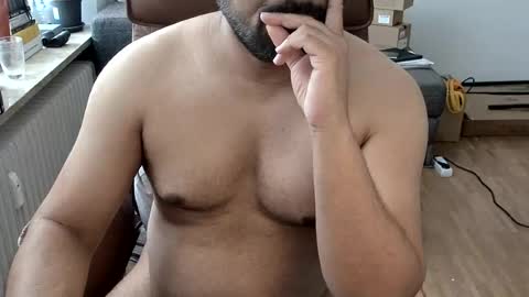 Snapshot of hornychuchuu chatting on July 7, 6:38 am hornychuchuu online show from July 7, 6:38 am
