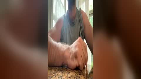Snapshot of hornydaddyyyyyyyyyyy chatting on June 24, 5:12 pm hornydaddyyyyyyyyyyy online show from June 24, 5:12 pm