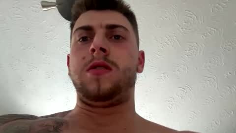 hornydevils11115 online show from September 26, 6:50 am