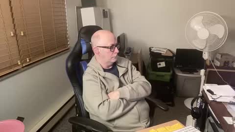 Snapshot of hornyeveryday24hours chatting on January 5, 11:12 pm Brett online show from January 5, 11:12 pm