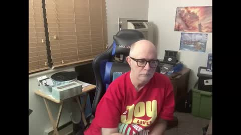Snapshot of hornyeveryday24hours chatting on September 13, 2:44 am Brett online show from September 13, 2:44 am