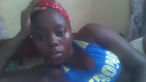 hornygal001 online show from December 20, 7:12 am