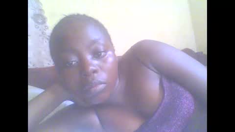 hornygal001 online show from February 18, 12:28 pm