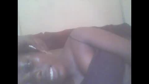 hornygal001 online show from November 12, 9:21 am