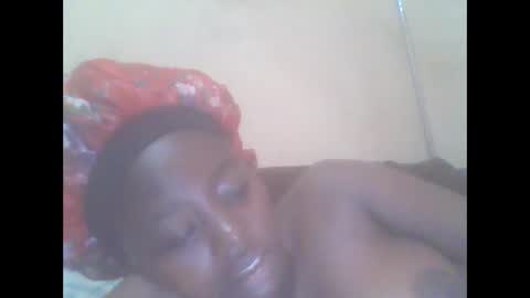 hornygal001 online show from November 13, 10:36 am