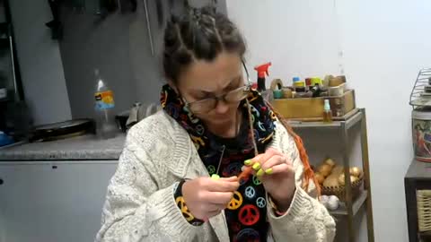 Snapshot of hornyhippies0080 chatting on July 16, 6:41 am Nix D online show from July 16, 6:41 am