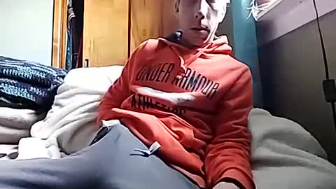 hornyhotgy27 online show from January 4, 7:13 pm