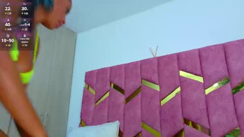 Snapshot of hornyhousekeeper_ chatting on June 9, 12:28 pm Valentina online show from June 9, 12:28 pm