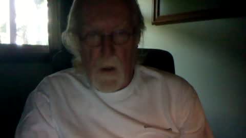 Snapshot of hornyinohio9 chatting on July 4, 11:49 am HornyInOhio9 online show from July 4, 11:49 am