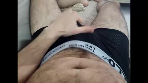 hornyman0605 online show from March 25, 8:31 am