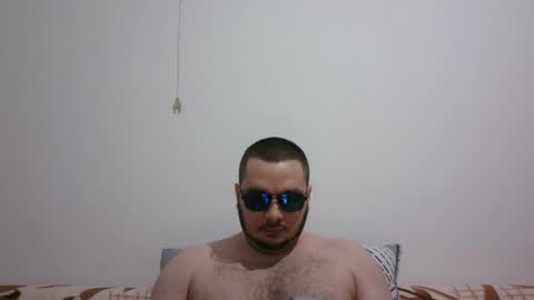Snapshot of hornymonkey991 chatting on April 21, 5:28 pm hornymonkey991 online show from April 21, 5:28 pm