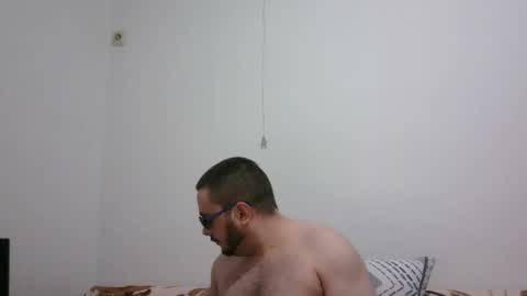 Snapshot of hornymonkey991 chatting on April 28, 6:35 pm hornymonkey991 online show from April 28, 6:35 pm