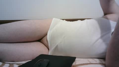 Snapshot of hornymonkey991 chatting on May 31, 5:53 pm hornymonkey991 online show from May 31, 5:53 pm