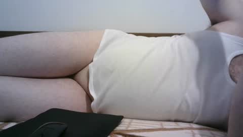 Snapshot of hornymonkey991 chatting on June 9, 7:03 pm hornymonkey991 online show from June 9, 7:03 pm