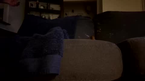 Snapshot of hornyonelooking1 chatting on December 4, 11:19 am hornyonelooking1 online show from December 4, 11:19 am