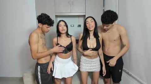 Snapshot of hornyshow_tv chatting on December 1, 12:48 am CLOE LONG BLACK HAIR - HARPPER BROWN HAIR online show from December 1, 12:48 am