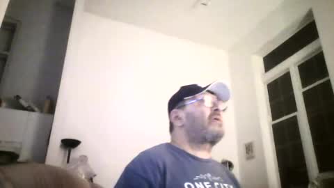 Snapshot of hornysiciliancock712446 chatting on January 28, 10:02 am Peter online show from January 28, 10:02 am