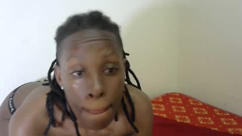 Snapshot of hornysouls01 chatting on March 2, 11:09 pm hornysouls01 online show from March 2, 11:09 pm