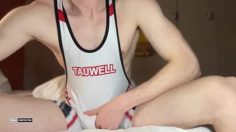 hornytwunk01 online show from March 9, 7:29 pm