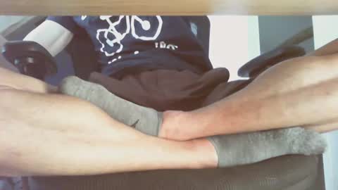 hornyworkerfr online show from June 17, 9:01 am