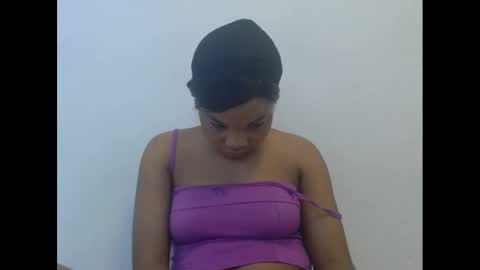 Snapshot of hornyxbum chatting on February 27, 10:59 am hornyxbum online show from February 27, 10:59 am