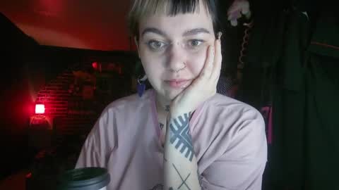 Messalina Horror online show from December 2, 3:15 am