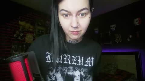 Snapshot of horror_circus chatting on December 5, 8:45 am Messalina Horror online show from December 5, 8:45 am