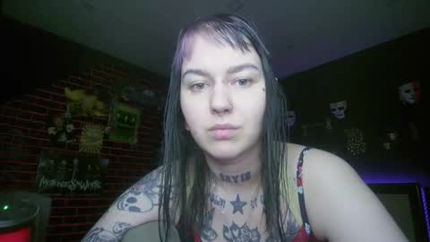 Snapshot of horror_circus chatting on February 3, 11:43 pm Messalina Horror online show from February 3, 11:43 pm