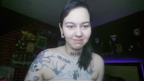 Snapshot of horror_circus chatting on February 5, 12:59 am Messalina Horror online show from February 5, 12:59 am