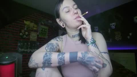 Snapshot of horror_circus chatting on February 8, 1:31 am Messalina Horror online show from February 8, 1:31 am