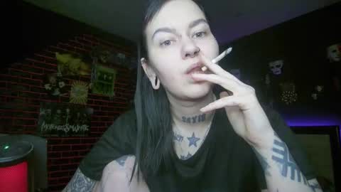 Snapshot of horror_circus chatting on February 10, 1:53 am Messalina Horror online show from February 10, 1:53 am