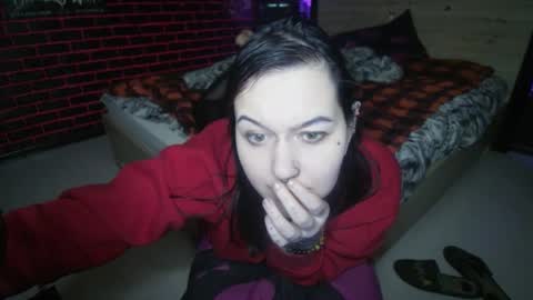 Snapshot of horror_circus chatting on February 22, 7:45 pm Messalina Horror online show from February 22, 7:45 pm