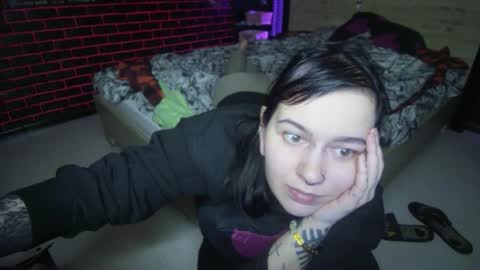 Snapshot of horror_circus chatting on February 28, 6:53 pm Messalina Horror online show from February 28, 6:53 pm