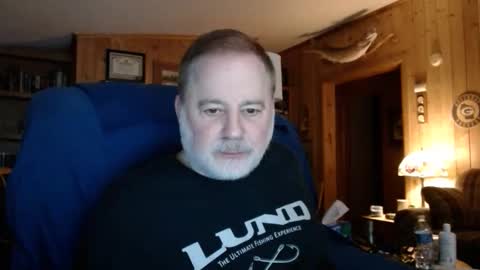 Snapshot of horsebigballs chatting on November 11, 7:08 am horsebigballs online show from November 11, 7:08 am