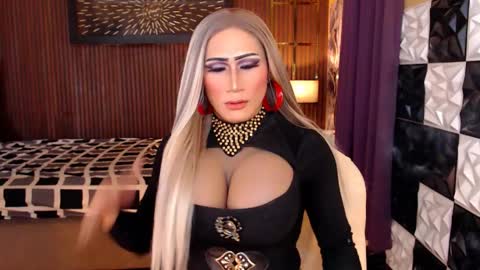 horsecockjessica online show from April 4, 6:55 am