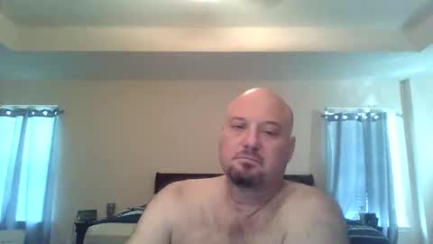 Snapshot of horsenamedcharlie chatting on January 19, 7:04 pm Charles online show from January 19, 7:04 pm