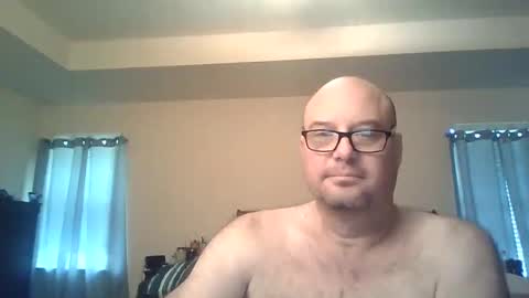 Snapshot of horsenamedcharlie chatting on October 1, 4:24 pm Charles online show from October 1, 4:24 pm