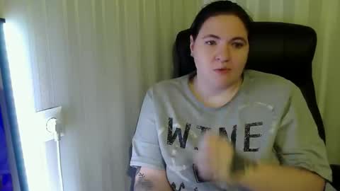 hot2panthers online show from November 19, 12:43 am