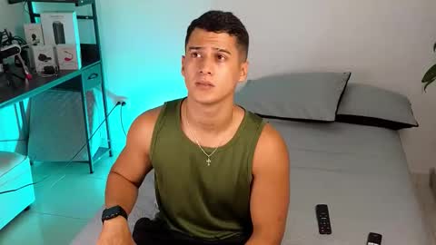 Marcus  Tatti  online show from March 2, 2:14 am