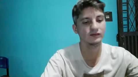 hot800592 online show from March 28, 11:04 pm