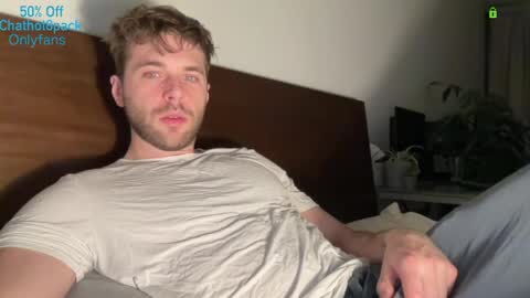 Edward aka Wolf online show from March 16, 1:33 am