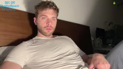 Edward aka Wolf online show from March 18, 3:42 am