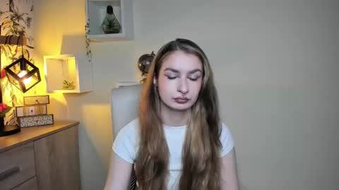 NINA online show from November 18, 6:40 am